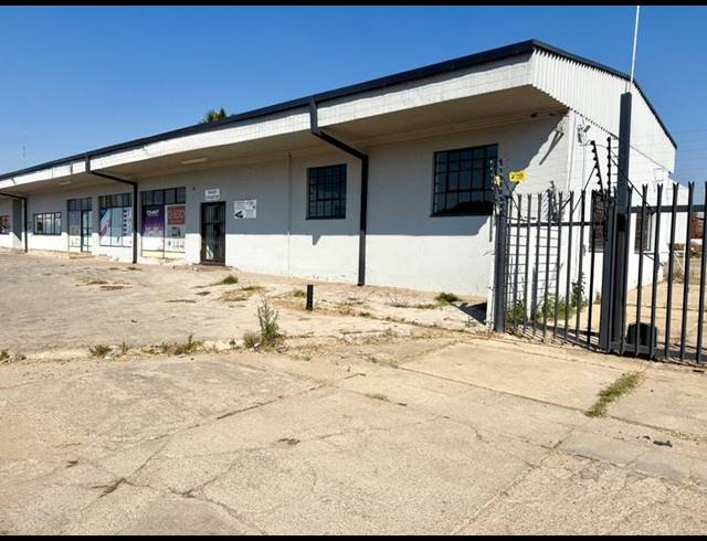 INDUSTRIAL PROPERTY TO RENT IN NIRVANA EXT 1